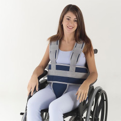 Cinto pélvico com alças e fecho magnético para cadeira de rodas